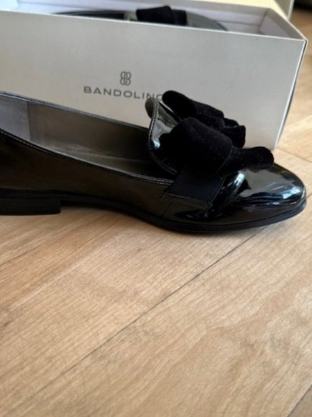 BANDOLINO WOMENS BLACK LOMB LEATHER SLIP ON LOAFER SIZE 7
